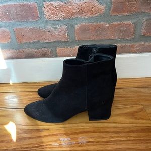 Vero Cuoio Suede Boots